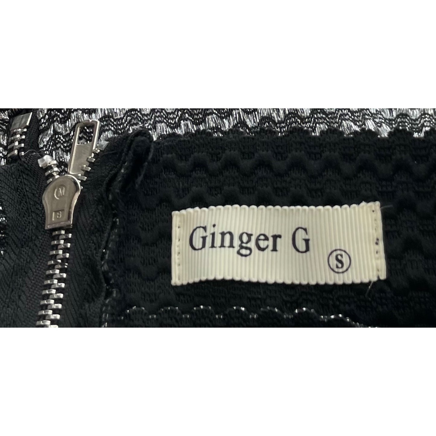 Ginger G Women's Size Small Black/Silver Sparkly Metallic A-Line Mini Skirt