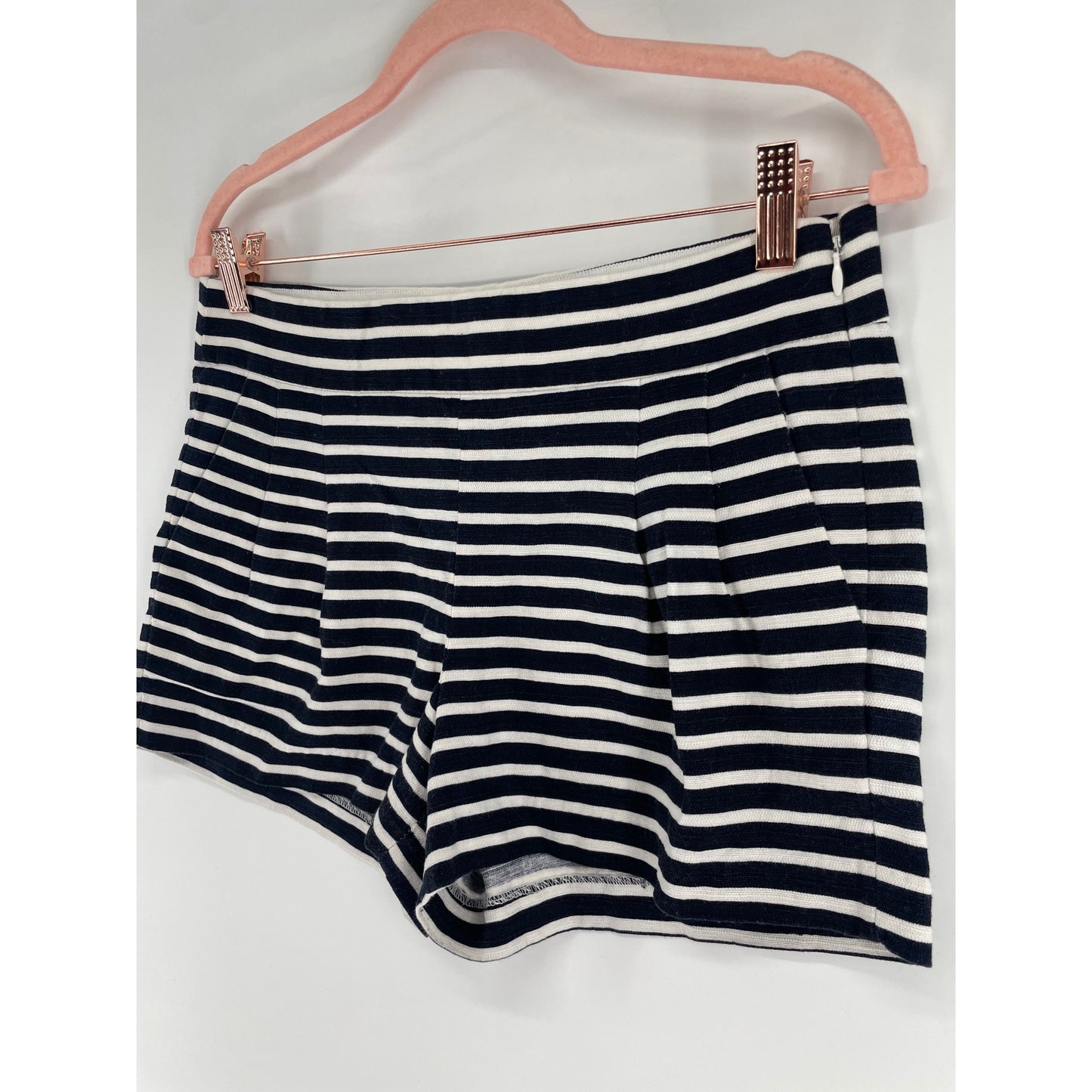 J. Crew Women's Size 6 Navy/White Striped Sailor Linen Blend Pleated Shorts
