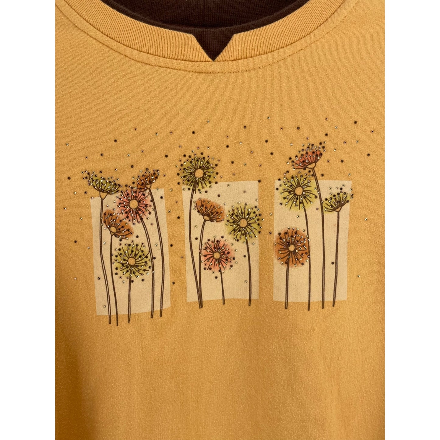 Breckenridge Women’s Size Medium Orange Sweatshirt W/ Flowers & Rhinestones