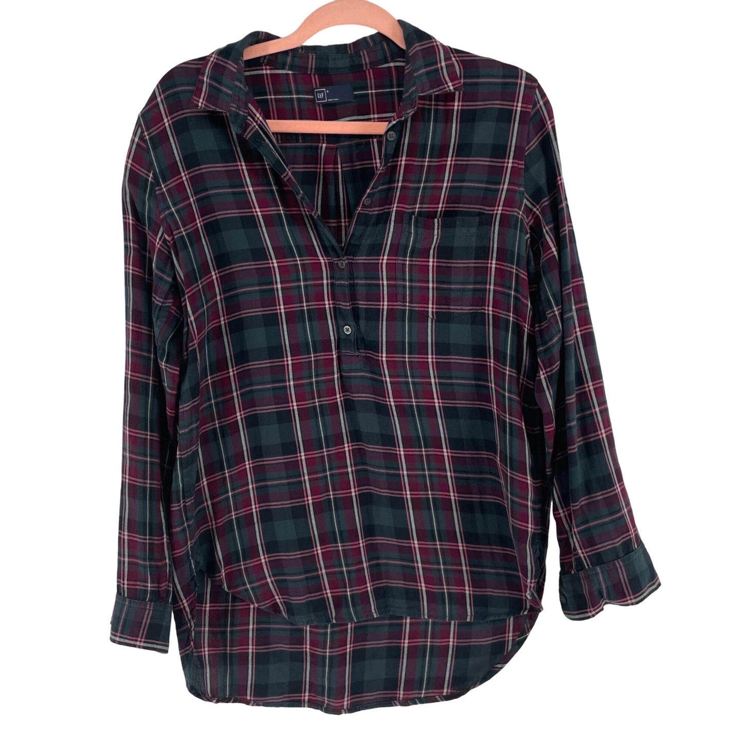 GAP Women's Size Small Forest Green & Maroon Plaid Button-Down Flannel Top